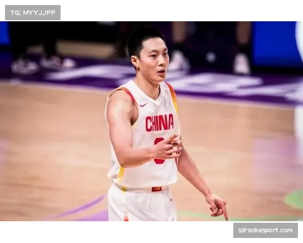 【2026年4月CBA联赛·赛中·聚焦特写：胡明轩第三节连中4记三分，导演广东队逆转高潮